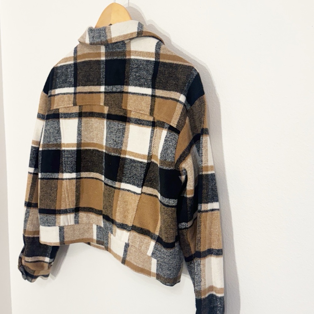 SHEIN Plaid Cropped Jacket Light Weight Size Small Like New! - Picture 4 of 5